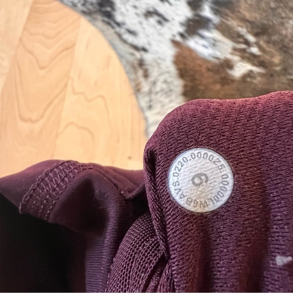 LULULEMON Burgundy Pace Rival High-Rise Crop 22"‎ Athletic Leggings Size 6 - Picture 6 of 10